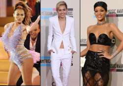 rihanna miley cyrus jennifer lopez rock american music awards see pics