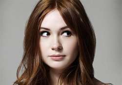 karen gillan recites 13 minute monologue in oculus