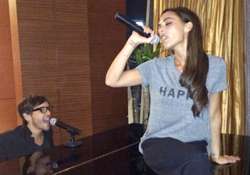 victoria beckham sings after long