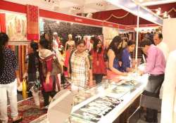 bride and groom exhibition begins in delhi