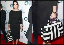 courtney cox s love for striped tote bag