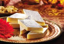 make kaju katli at home in flat 10 minutes with only 2 ingredients