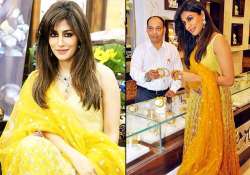 gorgeous chitrangada singh expresses her love for jewellery