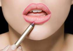 how to choose right lip colour this festive season