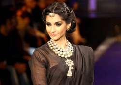 sonam kapoor to don anamika khanna s designs for prem ratan dhan payo