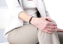 knee replacement increases risk of heart attack says study