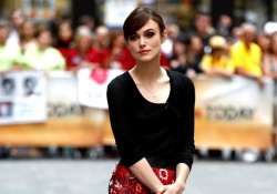 keira knightley prefers e shopping