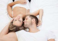 once a week sex is enough to make you happy says study