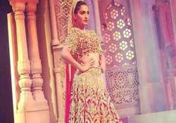 sonam s bridal avatar for abu jani sandeep khosla s ibfw show