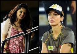 is ayesha mukherjee more stylish than sakshi dhoni find out view pics