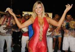 brazilian beauty queen andressa urach hospitalised after cosmetic surgery