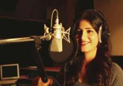 shruti haasan lends her voice for aids awareness