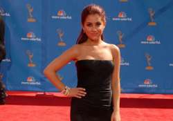 ariana grande adopts mom s style wears black