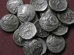 coins jewellery from alexander the great era found in israel