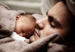 even men have hormonal changes on way to fatherhood