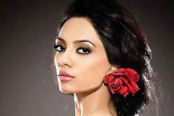 miss india earth sobhita dhulipala tagged miss photogenic