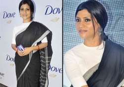 simple yet elegant konkana sen drapes a black white saree at dove event see pics