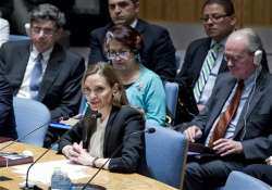 angelina jolie urges world to end rapes during war