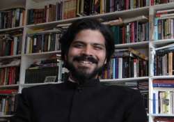 author pankaj mishra wins usd 150000 yale literary prize