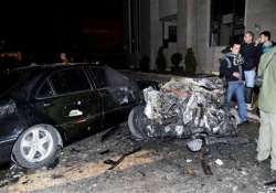 blast near damascus kills 16 state media say