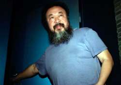 chinese artist ai weiwei freed after 3 months of detention