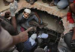 death toll in dhaka building collapse reaches 290