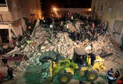 death toll in beirut building collapse rises to 11