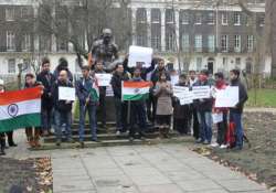 demonstration in london for delhi gang rape victim