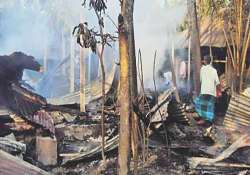 hindu temple attacked in bangladesh