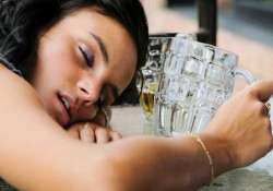 poor sleep may lead to alcohol drug abuse in teens study finds