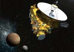 nasa s new horizons probe begins flyby over pluto