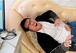 a china hospital gives men chance to experience pain of childbirth