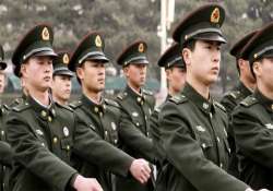 chinese military to layoff 1.70 lakh officers report