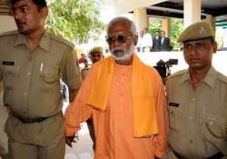 pakistan lodges protest over bail to samjhauta blast accused swami aseemanand