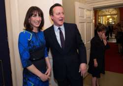 david cameron gets majority return of single party govt in uk