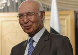 india pakistan foreign secretary level talks expected in mid january sartaj aziz