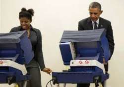 girlfriend crack makes obama voting all laughs