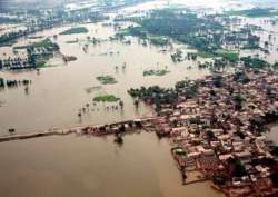 nearly 200 killed in floods rains in pakistan