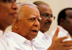 tamil lawmaker becomes sri lanka s opposition leader