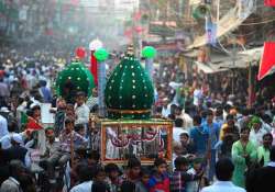 pakistan observes muharram amid high security