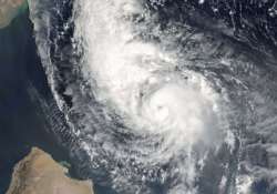 pakistan to evacuate 50 000 people in wake of nilofar cyclone