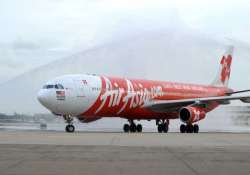 airasia jet turns back to malaysia due to technical problem