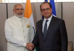 pm modi meets david cameron francois hollande in new york