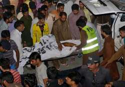 55 killed in suicide attack at wagah border in pakistan