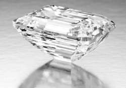 100 carat classic emerald cut diamond coming to auction