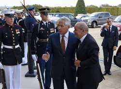 hagel french minister talk about syria strikes