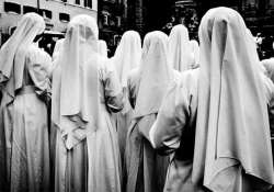 unknown nuns posing prostitutes to rescue sex slaves