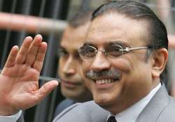 zardari in london to placate bilawal