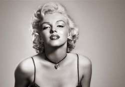 monroe s lost love letters sold for 121k