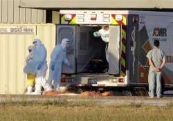 1st dallas nurse with ebola headed to maryland